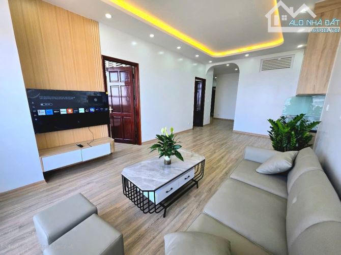Bán căn hộ CT2B  Lê Đức Thọ 130m2 3pn 2vs 6.8 tỷ Full NT, tầng trung, hướng mát