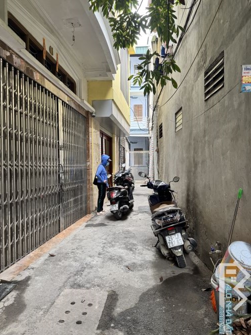 Bán nhà riêng 30m2, 4 tỷ tại Hà Trì 1, Hà Cầu, Hà Đông, Hà Nội, Chính chủ chỉ với Nhà riên