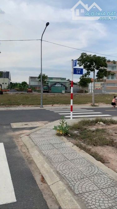 "VỊ TRÍ ĐẸP" NGAY SÂN BAY LONG THÀNH, CHỈ 800TR, SỔ HỒNG RIÊNG TỪNG NỀN