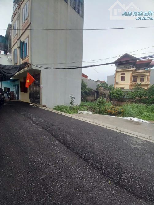 Bán Đất Đa Tốn – Ô tô 7 chỗ vào đất, An sinh đỉnh – 51m2 – 4.88 tỷ