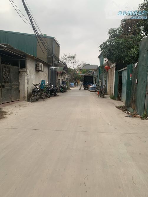 Nhà Sa Đôi,Phú Đô 50m2x2T nàh sát oto giá chỉ 1 tỷ