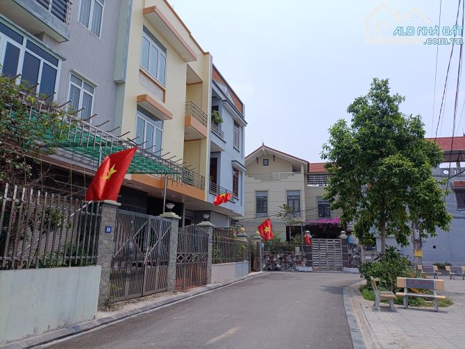BÁN NHÀ MẶT TIỀN KD GẦN CHỢ SÁP MAI - VÕNG LA. GIÁ ĐẸP NHỈNH 8TỶ