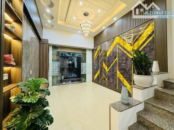 Bán gấp nhà  chợ hàng, Dư Hàng Kênh, Lê Chân, HP. 2,79 tỷ, 40m2, 4 tầng.
