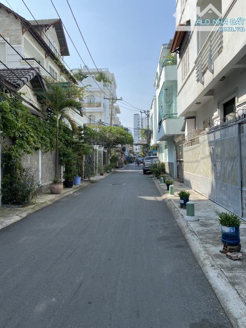 Bán nhà ngay Trường Sa p.1 Bình Thạnh, 4x15m, 4 Tầng, phù hợp kinh doanh mọi ngành nghề