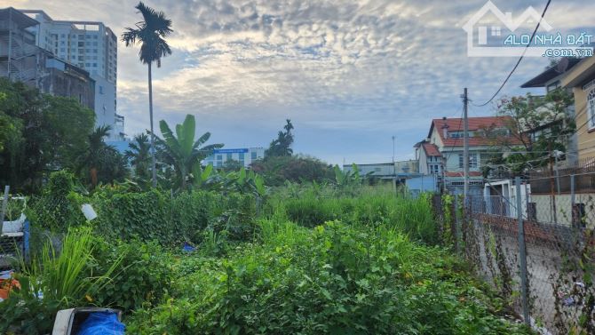 Bán đất hẻm xe tải đường Đặng Văn Bi, Trường Thọ - 200m2 - giá 18 tỷ