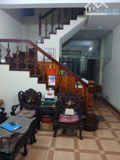 Bán nhà Mặt phố Đốc Ngữ, gần ngã 3 giao Văn Cao - Quần Ngựa 65m2, 5 tầng, nhỉnh 19 tỷ