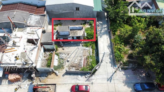 Cần bán lô đất đẹp bước chân ra ngay ngã tư Lê Hồng Phong - Huỳnh thúc Khánh trung tâm TP