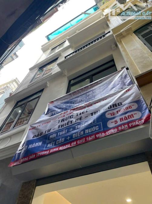 BÁN NHÀ Ngõ 245 Lạc Long Quân, Cầu Giấy DT 48m, 4 Tầng, MT 5,2m, G.iá. 10,3 tỷ