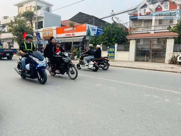 Ms Linh-Siêu đẹp lô đất mặt đường Máng đoạn Vĩnh Khê, kinh doanh sầm uất giá hấp dẫn