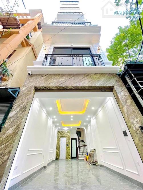 Cần Bá.n gấp 🔥 Cổ Nhuế 35.3m2, 6 tầng - gần chỗ ô tô