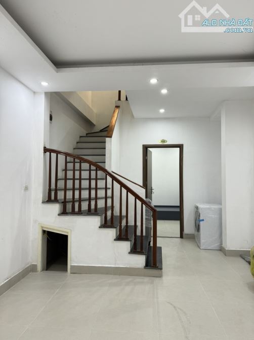 NHÀ ĐẸP LONG LANH VỪA Ở VỪA CHO THUÊ -- PHÚ ĐÔ  - DÒNG TIỀN ỔN ĐỊNH 9 PHÒNG FUll NỘI THẤT