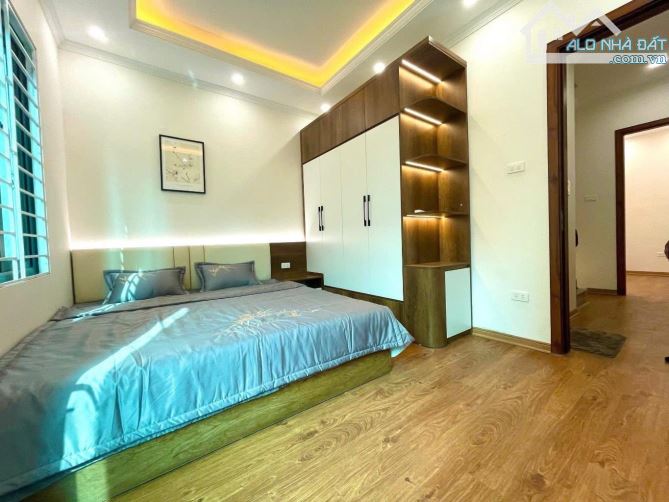 QUÁ HIẾM -BÁN NHÀ ĐẸP 5 TẦNG 3 NGỦ  - NGÕ NÔNG - PHỐ THIÊN HIỀN, NAM TỪ LIÊM - SỔ ĐỎ VUÔNG