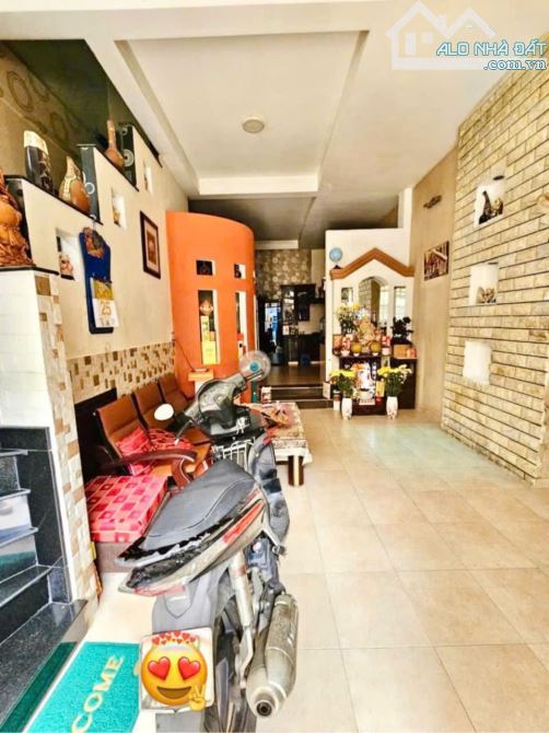 BÁN NHÀ LẠC LONG QUÂN  TÂN BÌNH 51M 4 TẦNG BTCT HẺM XE TẢI 4PN KHU DÂN TRÍ 9 TỶ
