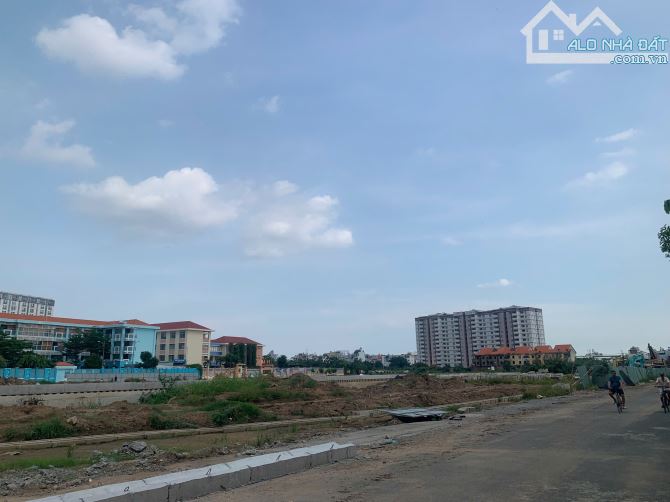 1000m2 đất MT Kênh Tham Lương cách Trường chinh chỉ 500m