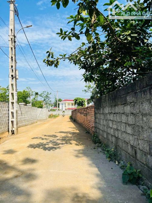 chính chủ cần bán lô 784m sẵn sổ, quy hoạch đẹp, đối diện uỷ ban xã khu trung tâm nhất