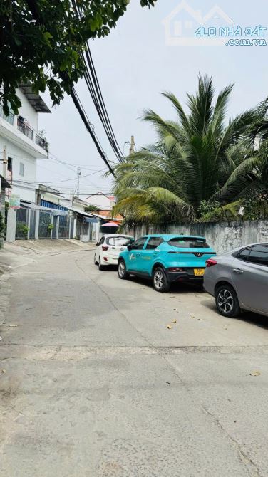 BÁN GẤP BIỆT THỰ MẶT TIỀN HXT HẺM NHỰA THÔNG TỈNH LỘ 10 - ĐƯỜNG CHIẾN LƯỢC Q. BÌNH TÂN