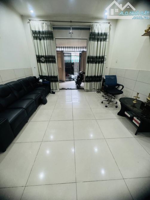Nhà bán đường Tây Sơn, DTSD 80m, 2 tầng, giá 7 tỷ