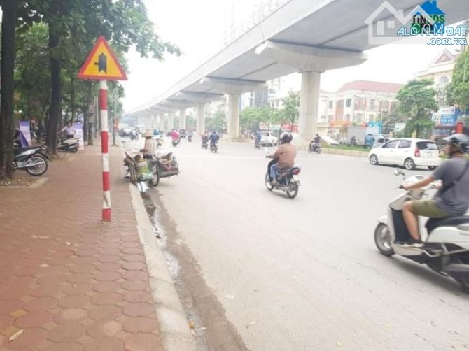 Bán nhà Hồ Tùng Mậu - Bắc Từ Liêm 45m2 oto tránh đỗ ngày đêm chỉ nhỉnh 12 tỷ