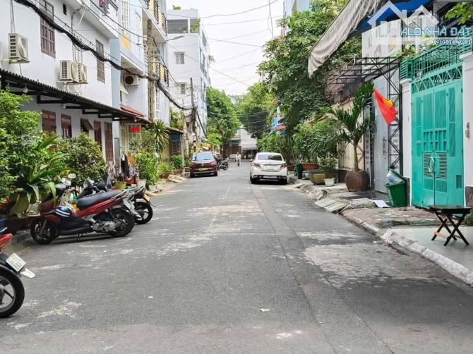 Bán nhà phường 13 Tân Bình, nhà ga T3, Cộng Hòa, 100m, 4 tầng, hẻm 8m, 13.x tỷ