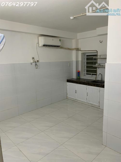 Cho thuê phòng trọ phường 11, Tân Bình. TP HCM, ngay ngã 4 Bảy Hiền