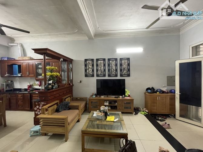 💥💥💥NGUYỄN SƠN- NGỌC LÂM 56M2-4TẦNG- CHỈ 11.3 TỶ - Ô TÔ GẦN-TẶNG FULL NỘI THẤT