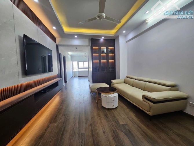 Bạn em bán căn hộ CT5AB Tố Hữu, La Khê – 85m² – 2 ngủ – giá 4 tỷ TL