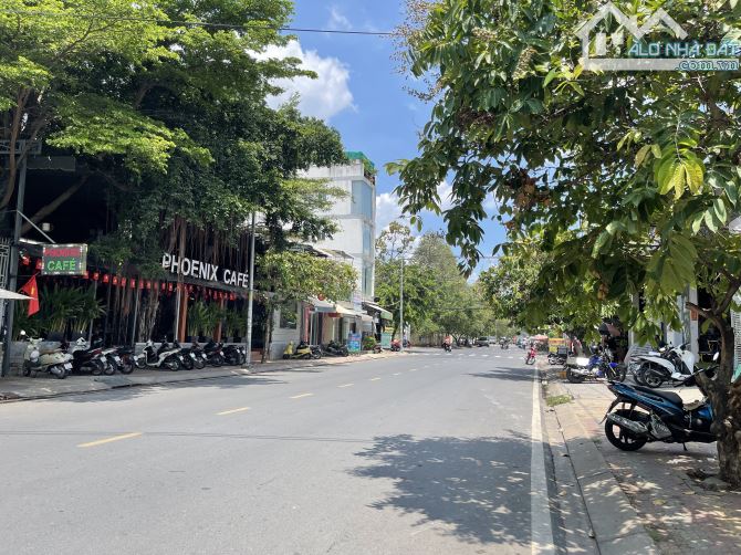 Nhà Đẹp Hoàng Ngân Quận 8, 3Tầng, Ngang 4m, chỉ 4T890 TL