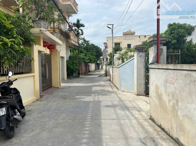 Bán lô 110m Thủy Sơn ngõ ô tô thông cách trục 359 cực gần.
