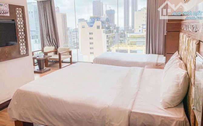 Siêu phẩm khách sạn 56 Phòng ngay trục đường phạm Văn đồng 264m2 giá 65 tỷ