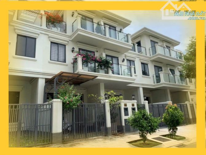 Chủ cần bán nhà mặt tiền đường D khu Lakeview City, quận 2