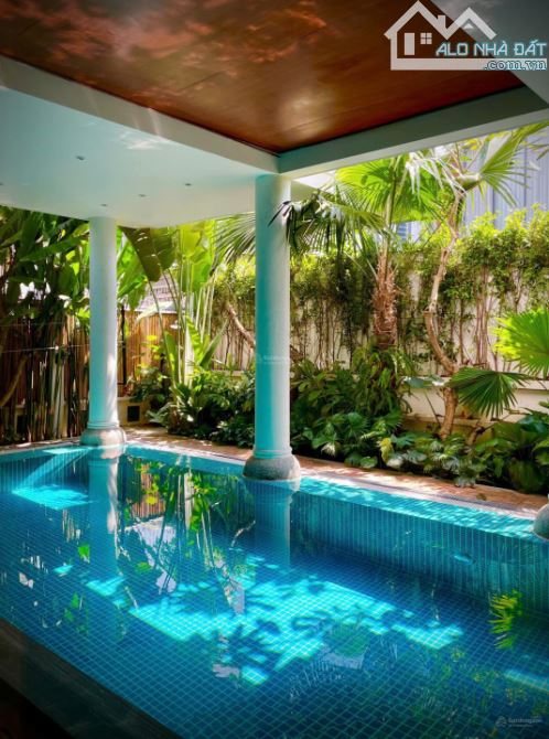 Bán biệt thự hiện đại khu Compound Thảo Điền 21x25m, CN 500m2, 1 trệt lửng 2 lầu có hồ bơi