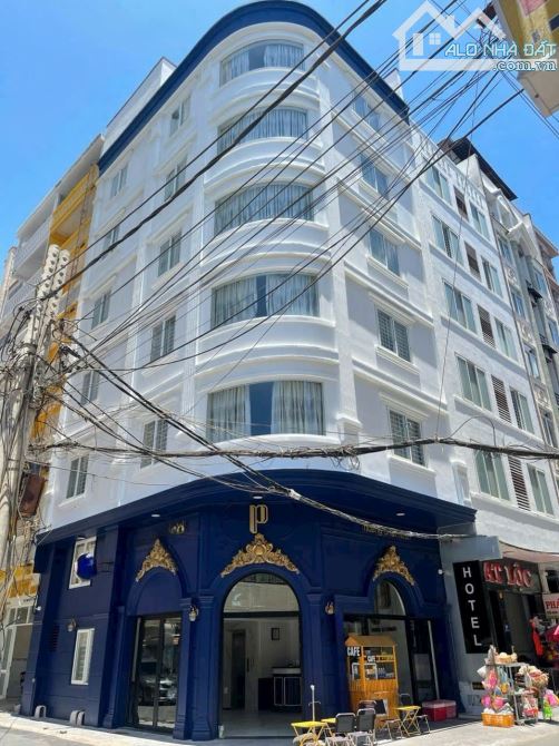 BÁN KHÁCH SẠN MỚI ĐẸP - P THẮNG TAM VŨNG TÀU