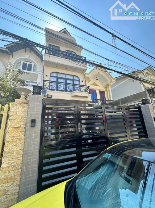 Cần Tiền Bán Gấp Villa Mini 3 Tầng Mới Hoàn Thiện 121m2 Đường Mê Linh Đường Nhựa Ô Tô 6m