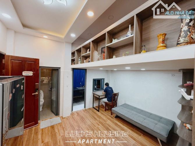 Cho thuê căn hộ Duplex Ban công Q1 gần phố Bùi Viện, cầu Ông Lãnh