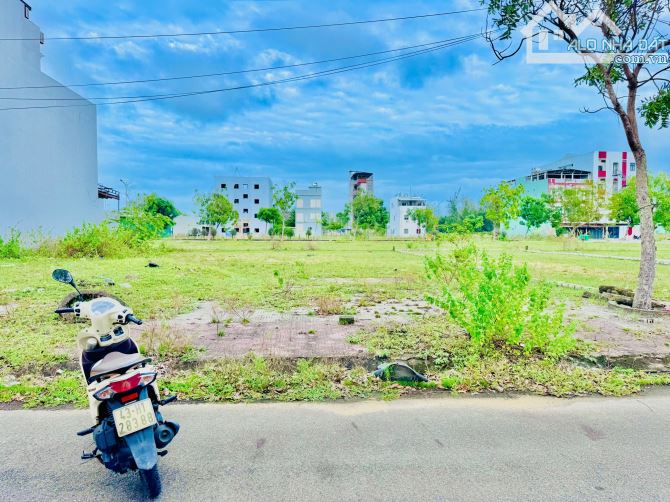 Rẻ nhất đường Lê Đức Thọ, Khu đô thị số 3