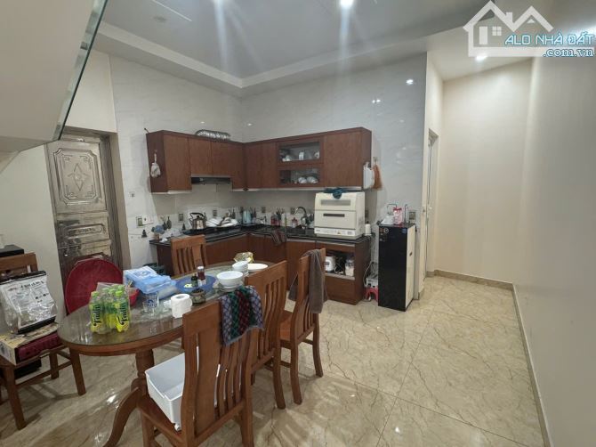 Villa sân vườn 160m2 tại Cống Mỹ, Nam Sơn, An Dương, Hải Phòng giá 4,5 tỷ