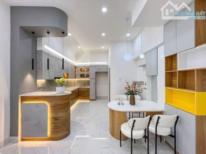 🏡 VỊ TRÍ HIẾM CÓ - HÀNG XÓM TOÀN DOANH NHÂN - BÀU CÁT 3 - 68M² - 4 TẦNG