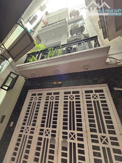 SIÊU PHẨM KIM MÃ - NHÀ ĐẸP DÂN XÂY - MẶT TIỀN HIẾM 9,2M - FULL NỘI THẤT - 30M RA PHỐ