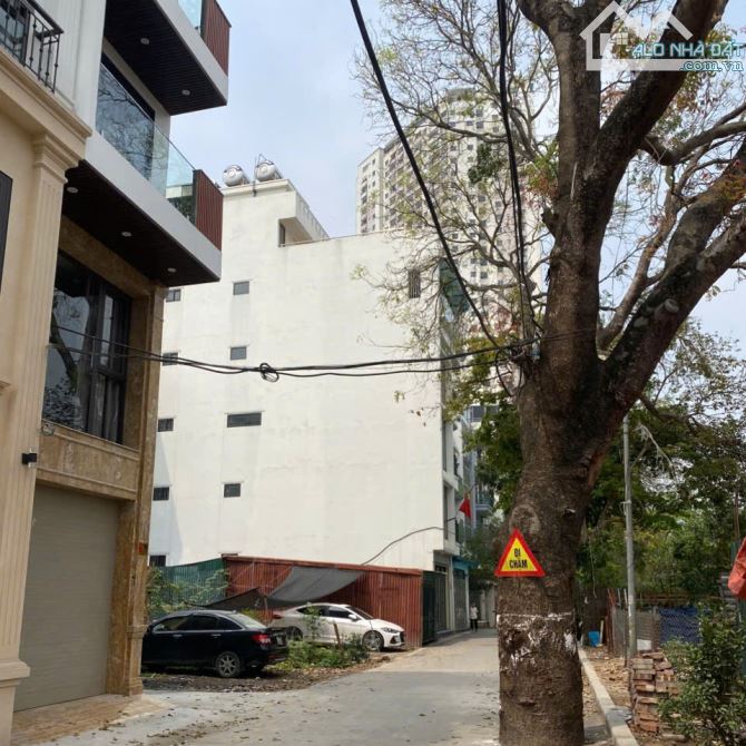 BÁN ĐẤT, LÔ GÓC, Ô TÔ, TƯƠNG LAI TĂNG GIÁ KHỦNG 138M2, MT7M, GIÁ 17.9 (CTL)