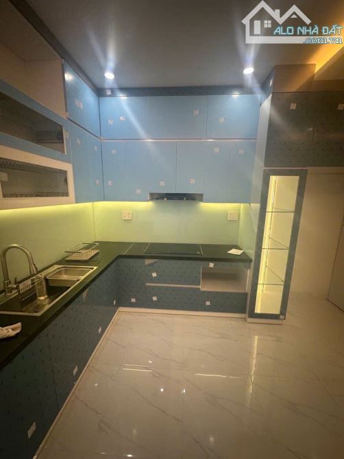 Nhà An Dương 6 tầng - Có thang máy - Hai mặt thoáng - Sổ đỏ vuông đẹp 47m2