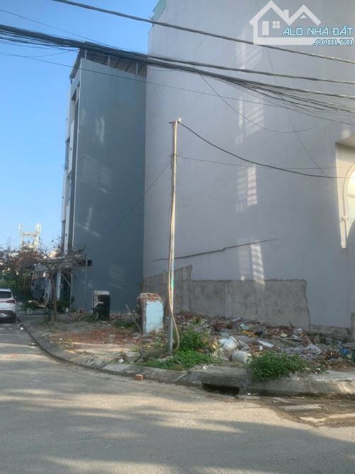 Bán lô Góc 2MT đường Bà Huyện Thanh Quan và Mỹ Đa Đông 11 , DT 98m2 giá 14ty5 có bớt