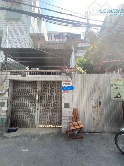 Rẻ nhất khu 496 Dương Quảng Hàm,P6, Nhà T1L HXH (5x20m) nở hậu 5,5m Giá 9ty6 TL