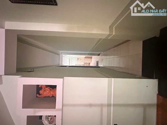 🔥CHDV 5 Tầng, 10,2 tỷ, 100m TỚI BIỂN TÂN TRÀ, 97,8m2 Ngang 5m - DT 45tr/Tháng