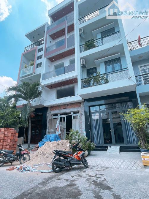 SIÊU PHẨM NHÀ ĐẸP 5 TẦNG LÊ VĂN QUỚI-BÌNH TRỊ ĐÔNG -HẺM XE TẢI 10M GIÁ NHỈNH 8 TỶ