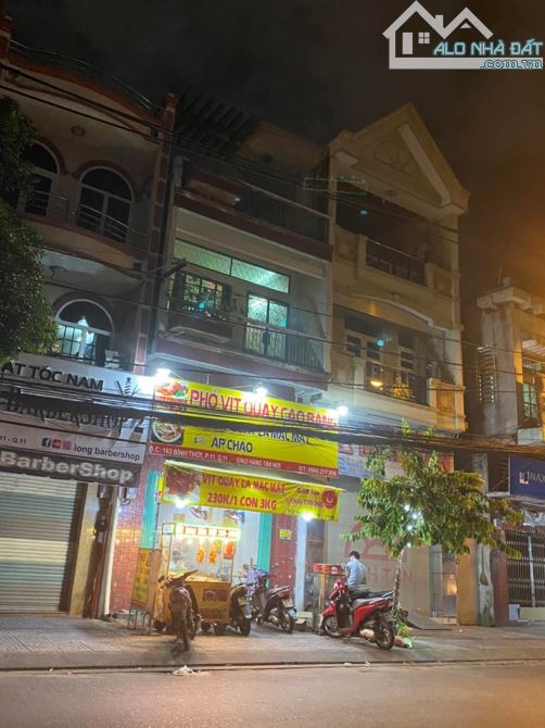 Bán nhà mặt tiền Nguyễn Văn Luông ngang 4m2 dài 16m, 3 lầu, 12 tỷ, Quận 6