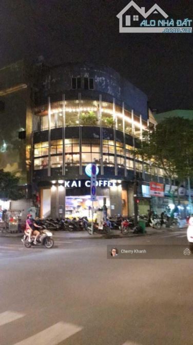 Siêu phẩm giá tốt! Bán gấp nhà mặt tiền 222 Âu Cơ, TB gần ngã tư LLQ-6x25m- 4tầng- 22.7tỷ
