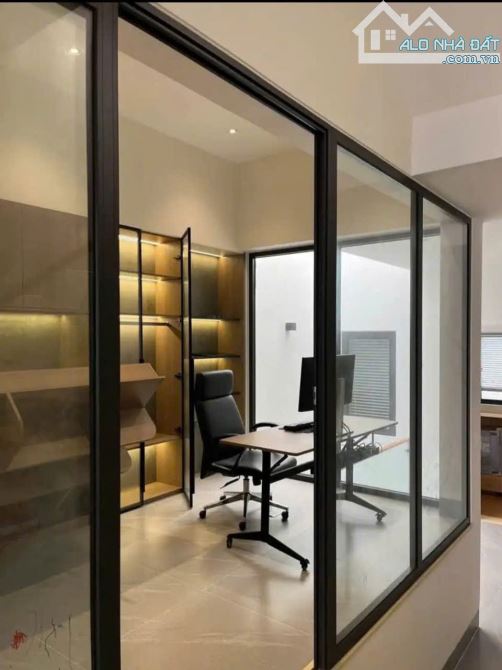 Nhà mới đẹp 1 trệt 3 lầu hẻm ô tô đường thống nhất mới, p8, thành phố vũng tàu