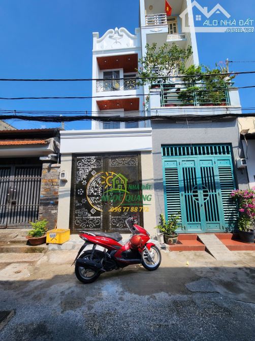 BÁN NHÀ ĐƯỜNG TRUNG MỸ TÂY 2A, HẺM 6M THÔNG, 3 TẦNG, 4 PHÒNG NGỦ