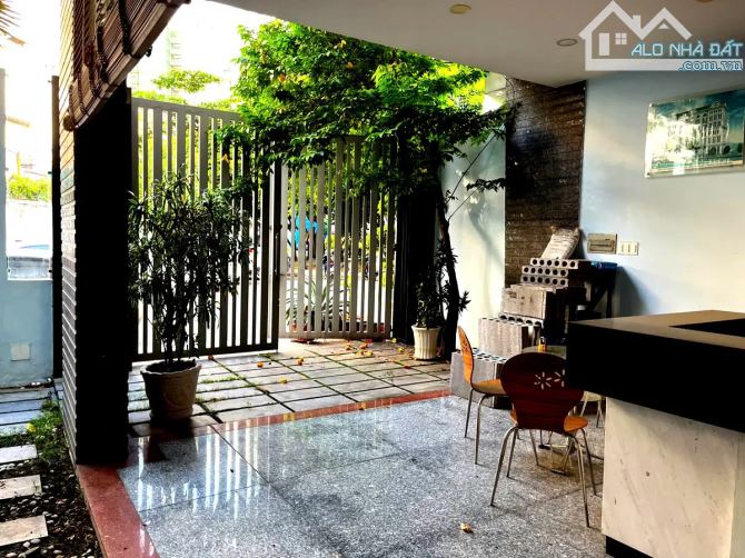 Bán gấp nhà Vũ Tùng, sát chợ Bà Chiểu, công nhận 84m², 3 tầng, giá cực tốt !