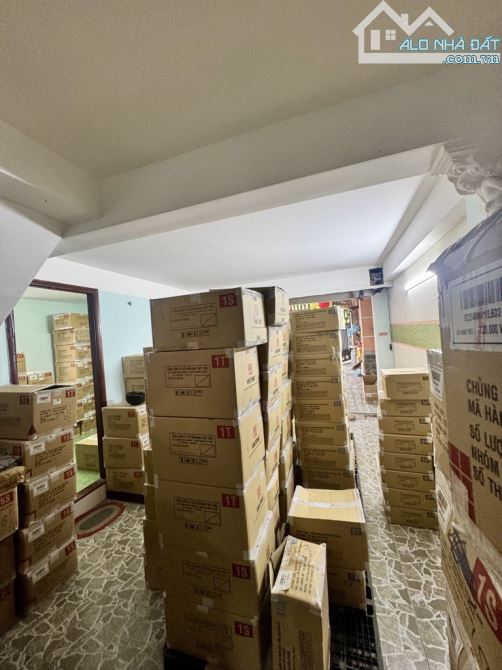 nhà mặt tiền kinh doanh đa ngành nghề, 172m2 cần bán gấp